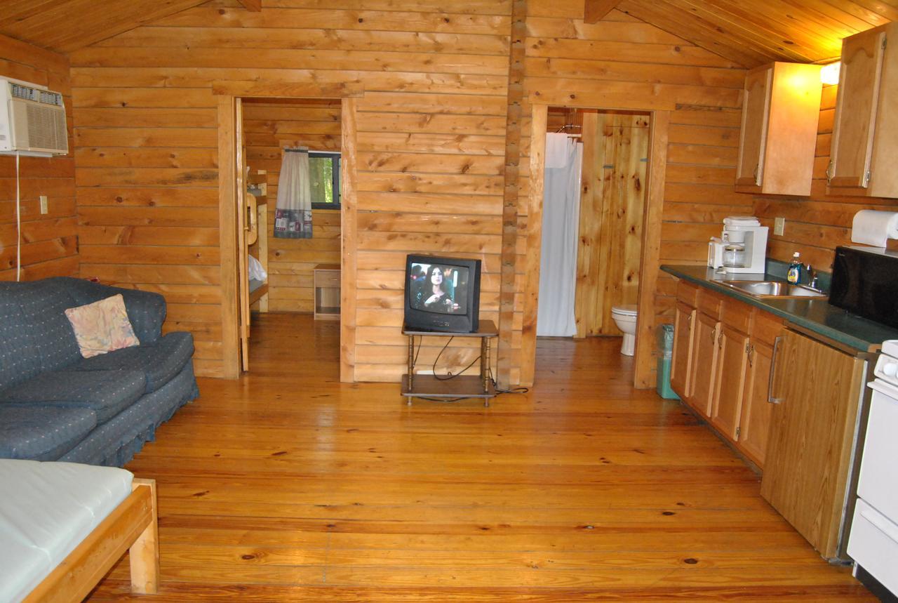 Robin Hill Camping Resort One-Bedroom Cottage 8 Lenhartsville Ngoại thất bức ảnh